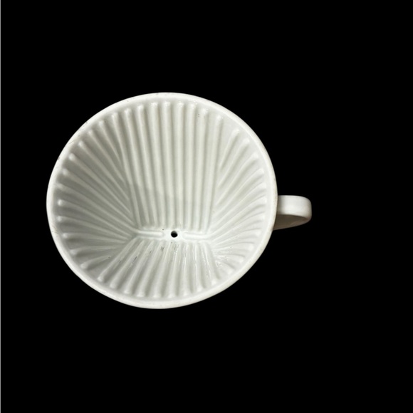 Melitta White Coffee Dripper - Picture 3 of 3